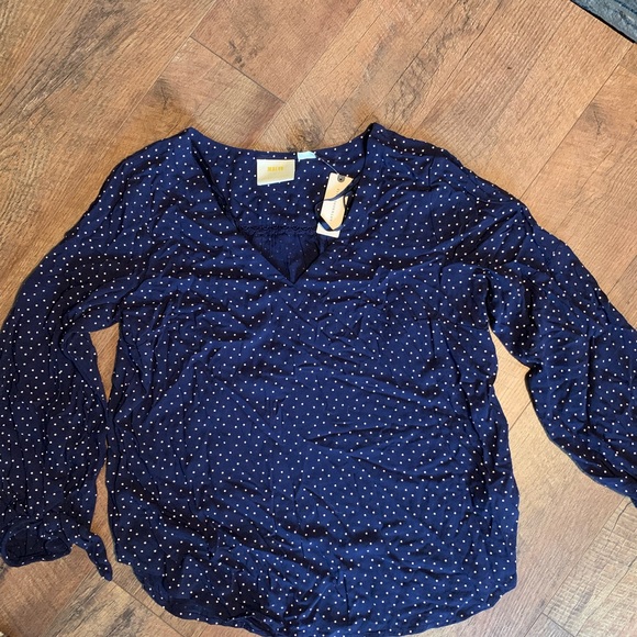 Navy long sleeve blouse, V-neck sz M - Picture 3 of 6